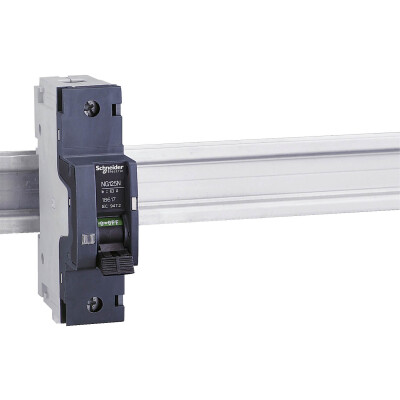 SCHNEIDER 18610 C 1*10 A W.OTOMAT NG125N 25 kA - 1